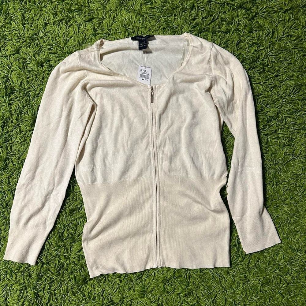 cream long sleeve top